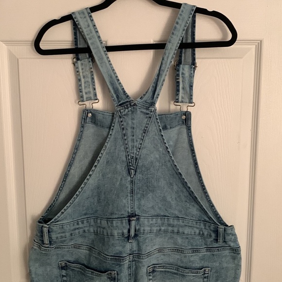 Maurices Denim Faded & Distressed Overalls Size 16R - Picture 4 of 12